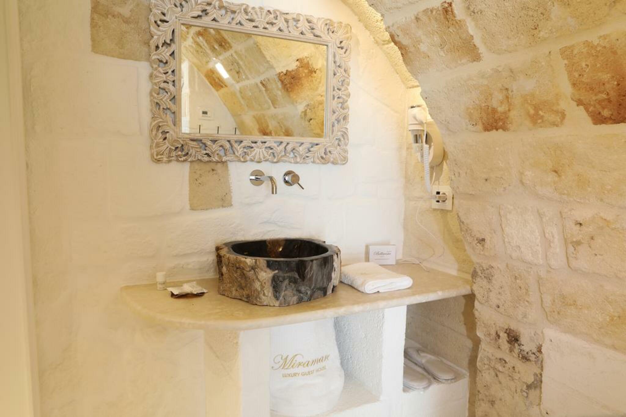 Miramare Hotel Монополи Екстериор снимка